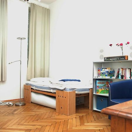Altes Schulhaus Apartment Argenbuhl Екстериор снимка