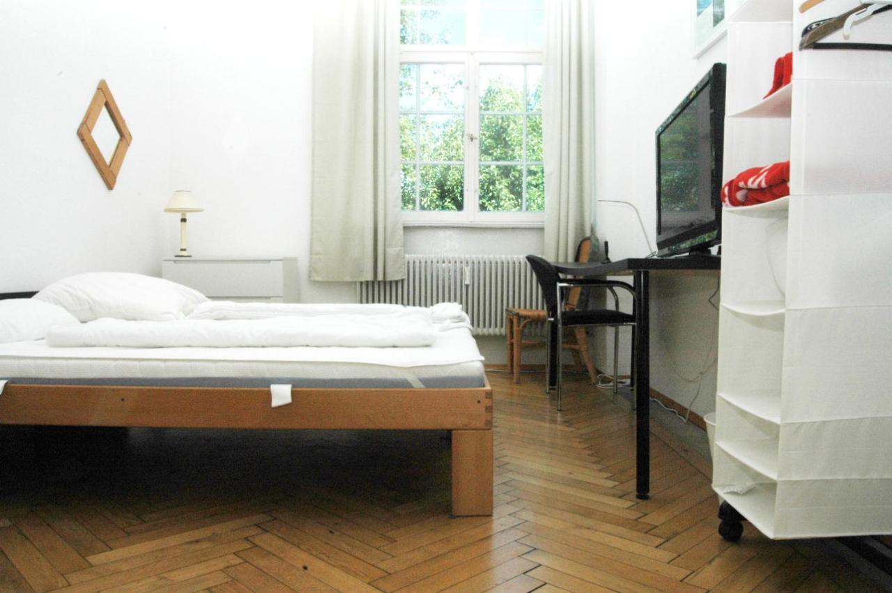 Altes Schulhaus Apartment Argenbuhl Екстериор снимка