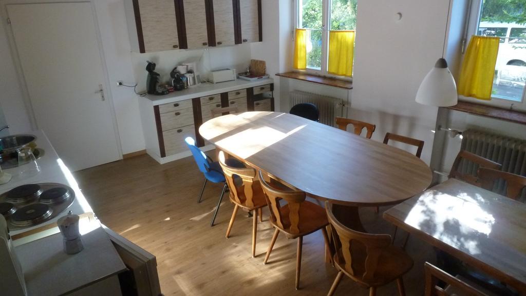 Altes Schulhaus Apartment Argenbuhl Екстериор снимка
