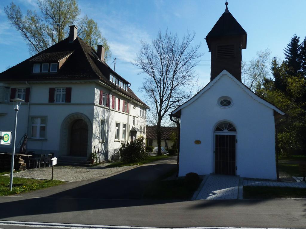 Altes Schulhaus Apartment Argenbuhl Екстериор снимка